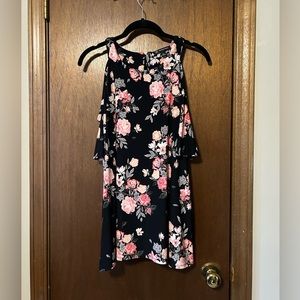 INC floral cold shoulder top with high neck size XL